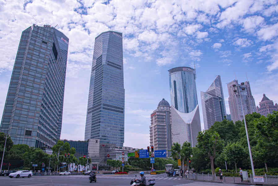 China - Shanghái 012 - distrito de Pudong.jpg